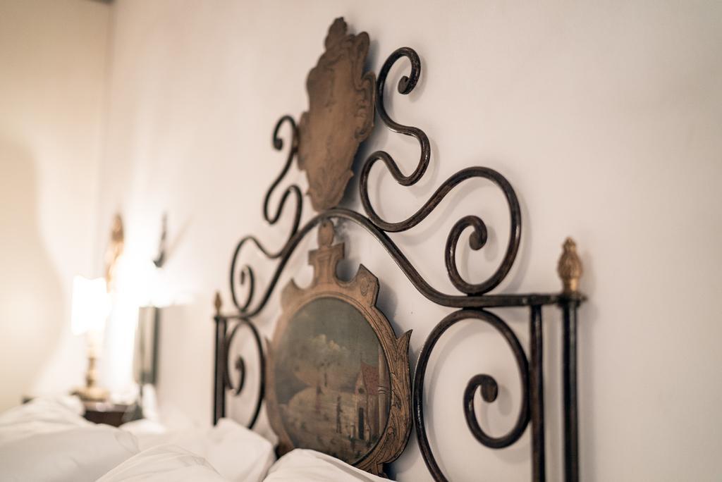 Accademia Terrazza Apartment Venesia Bagian luar foto